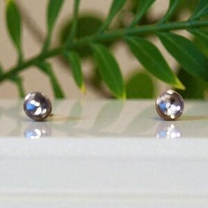 🔴5/$25🔴Elegant Silver Stud Earrings